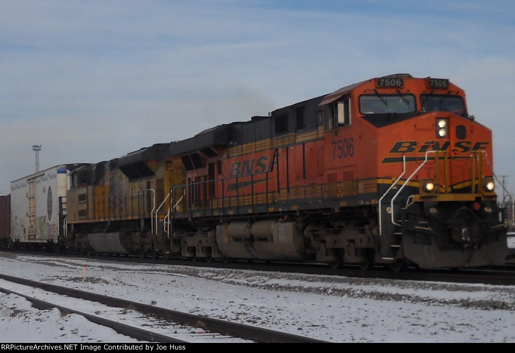 BNSF 7506 West